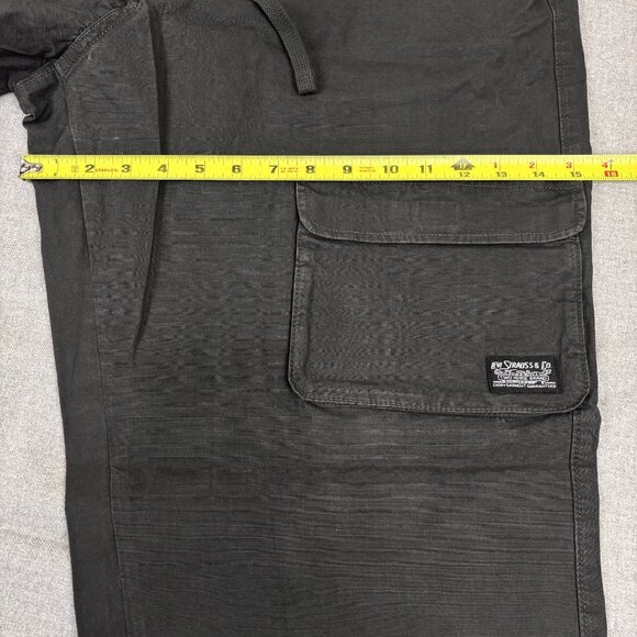 Levis Mens Black Utility Cargo Pants With Drawstring Waist  Size XL - Picture 7 of 16